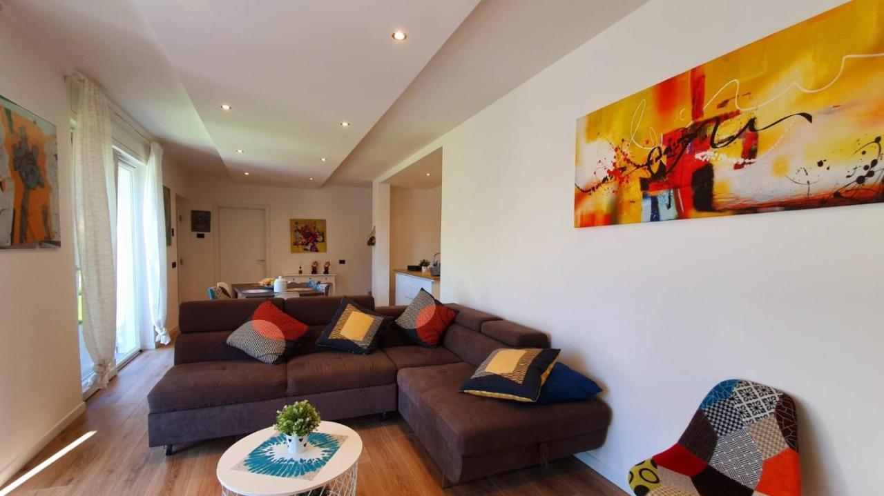 Luxury Villa Sleep 6 Close To Lake Of Como Traona Eksteriør billede